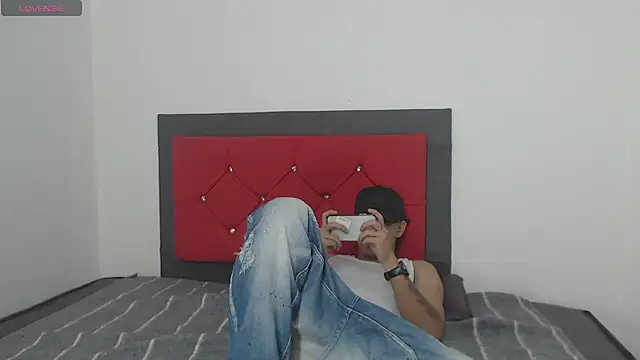 logannth online show from 01-12-26, 04:12