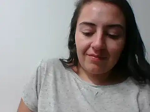  karlie kloss  online show from 12-05-24, 12:08