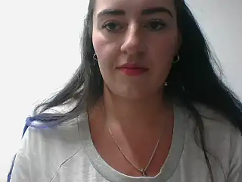  karlie kloss  online show from 01-27-25, 01:26