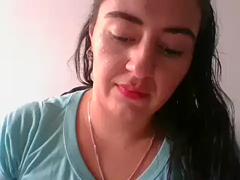  karlie kloss  online show from 02-01-25, 08:58