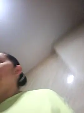 MirandaSoto online show from 11-09-25, 07:56