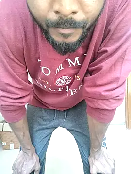 Snapshot of jonypl chatting on 02-17-25, 11:02 jonypl online show from 02-17-25, 11:02