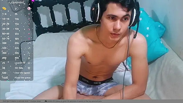 Snapshot of alexispaez457062 chatting on 12-19-24, 11:25 alexispaez457062 online show from 12-19-24, 11:25