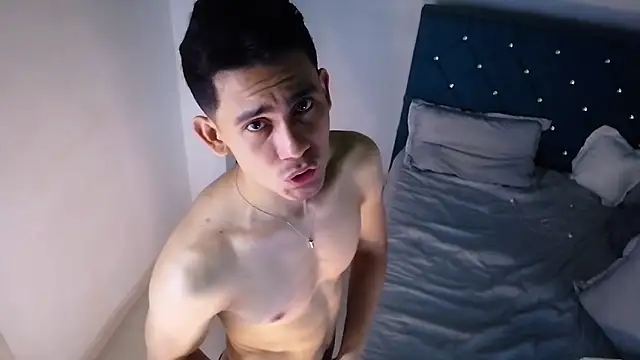 Snapshot of alexispaez457062 chatting on 11-01-25, 12:45 alexispaez457062 online show from 11-01-25, 12:45