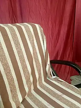 Stripy Doll online show from 11-01-25, 04:42