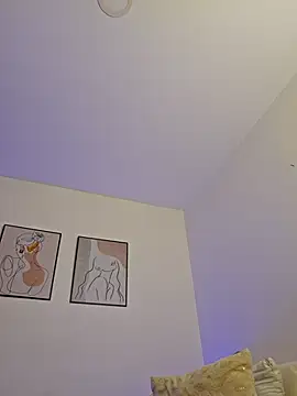 VictoriaEvaans  online show from 01-05-25, 12:52