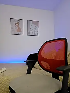 VictoriaEvaans  online show from 03-01-25, 10:10