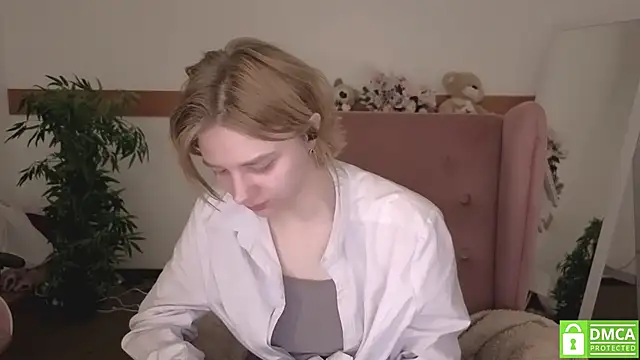 MirraBellanta online show from 03-18-26, 01:09