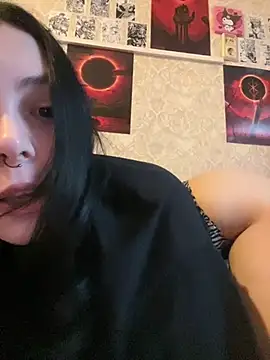 Snapshot of Pepe-pupu chatting on 02-18-25, 11:33 Pepe-pupu online show from 02-18-25, 11:33