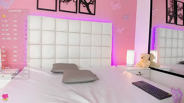 Snapshot of RenataJhonson_ chatting on 12-04-24, 08:56 RenataJhonson online show from 12-04-24, 08:56