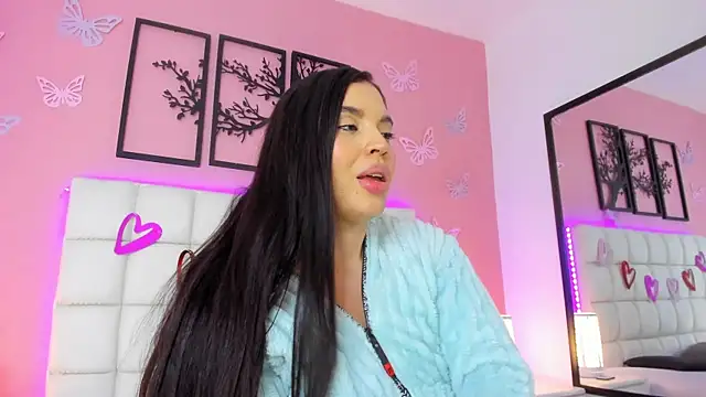 Snapshot of RenataJhonson_ chatting on 02-26-25, 08:48 RenataJhonson online show from 02-26-25, 08:48