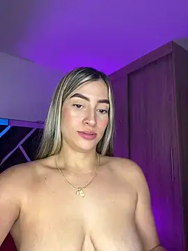 Issabela G1 online show from 12-20-24, 03:14