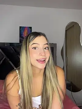 Issabela G1 online show from 09-17-25, 11:39