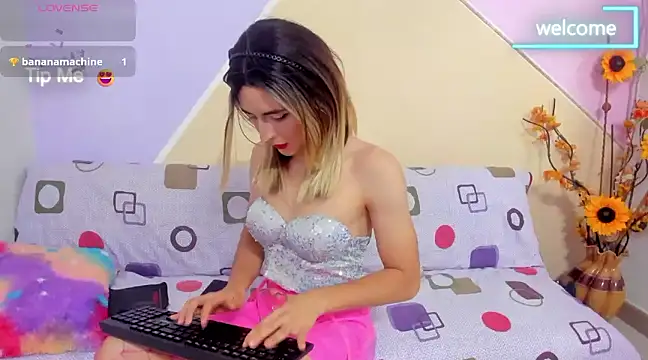 Snapshot of KurumetWink10 chatting on 12-22-24, 04:06 KurumetWink10 online show from 12-22-24, 04:06