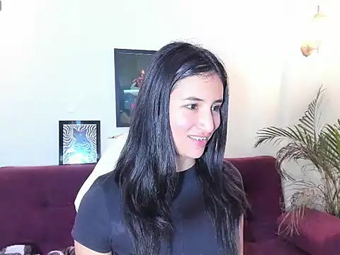 paulinamoons1 online show from 12-14-25, 05:24