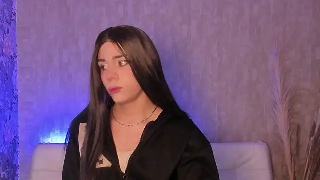 Snapshot of pixy_20 chatting on 12-05-25, 08:23 pixy 20 online show from 12-05-25, 08:23