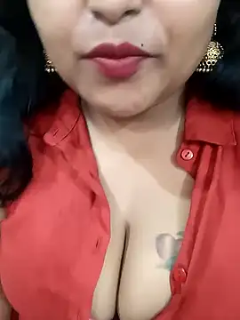 Snapshot of Ashwini_Gowda_91 chatting on 02-10-25, 02:52 Ashwini Gowda 91 online show from 02-10-25, 02:52