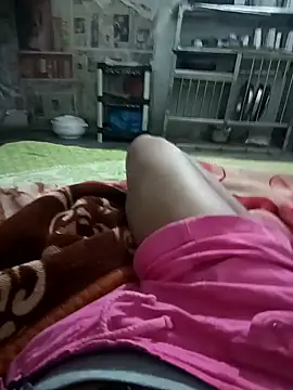 Snapshot of zoya_khan25 chatting on 12-04-24, 07:28 zoya khan25 online show from 12-04-24, 07:28