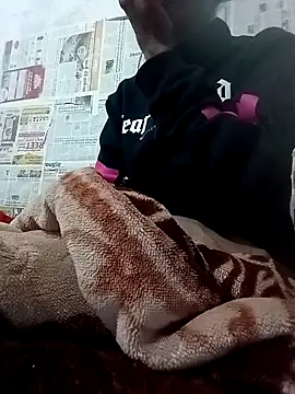 Snapshot of zoya_khan25 chatting on 12-05-24, 11:38 zoya khan25 online show from 12-05-24, 11:38