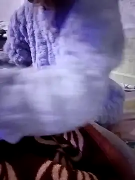 Snapshot of zoya_khan25 chatting on 12-30-24, 03:46 zoya khan25 online show from 12-30-24, 03:46