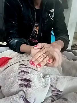 Snapshot of zoya_khan25 chatting on 01-07-25, 06:16 zoya khan25 online show from 01-07-25, 06:16