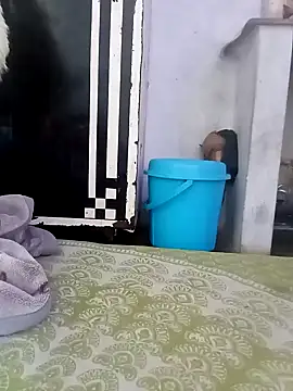 Snapshot of zoya_khan25 chatting on 01-08-25, 06:41 zoya khan25 online show from 01-08-25, 06:41