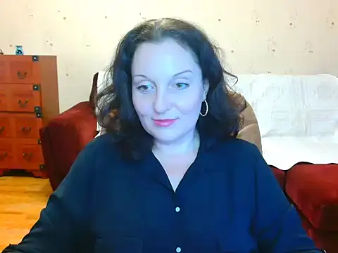 Alice3694 online show from 02-07-25, 06:35