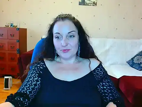 Alice3694 online show from 04-09-26, 06:02