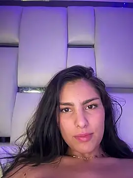 Snapshot of Maddy_Rouse_ chatting on 01-06-25, 04:47 Maddy Rouse online show from 01-06-25, 04:47