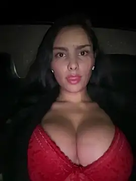 Snapshot of Maddy_Rouse_ chatting on 01-29-25, 04:26 Maddy Rouse online show from 01-29-25, 04:26