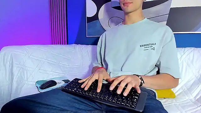 Snapshot of Jefer_rick_ chatting on 10-27-25, 12:42 Jefer rick online show from 10-27-25, 12:42