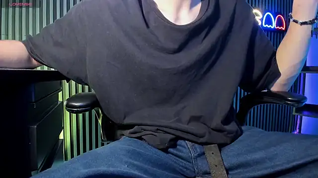 Snapshot of Jefer_rick_ chatting on 10-29-25, 12:51 Jefer rick online show from 10-29-25, 12:51