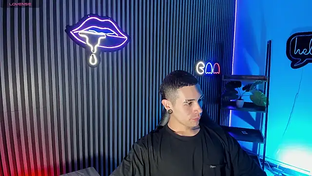 Snapshot of Jefer_rick_ chatting on 11-27-25, 12:18 Jefer rick online show from 11-27-25, 12:18