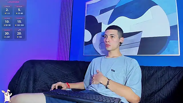 Snapshot of Jefer_rick_ chatting on 12-02-25, 01:05 Jefer rick online show from 12-02-25, 01:05