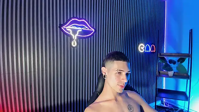 Snapshot of Jefer_rick_ chatting on 12-05-25, 12:36 Jefer rick online show from 12-05-25, 12:36