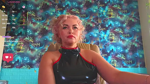 Snapshot of Snow_Goddess chatting on 09-10-25, 03:50 Snow Goddess online show from 09-10-25, 03:50