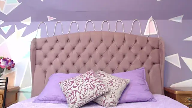 BritneyCollins online show from 01-24-25, 11:26