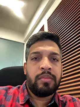 Snapshot of a4ashes chatting on 09-20-25, 04:13 a4ashes online show from 09-20-25, 04:13