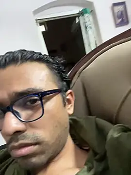 Snapshot of BoyzaraHatke chatting on 07-13-26, 01:36 BoyzaraHatke online show from 07-13-26, 01:36