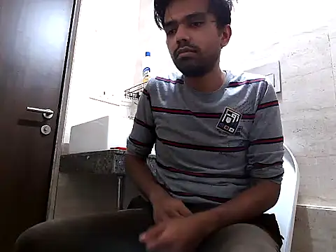 Snapshot of BoyzaraHatke chatting on 07-19-26, 12:03 BoyzaraHatke online show from 07-19-26, 12:03