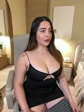 Snapshot of Alessia-miller_ chatting on 03-14-26, 12:17 Alessia-miller online show from 03-14-26, 12:17