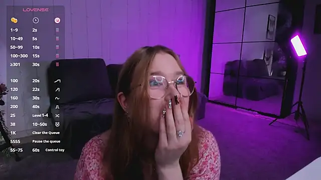 Snapshot of bonnie_wright chatting on 01-14-25, 07:11 bonnie wright online show from 01-14-25, 07:11