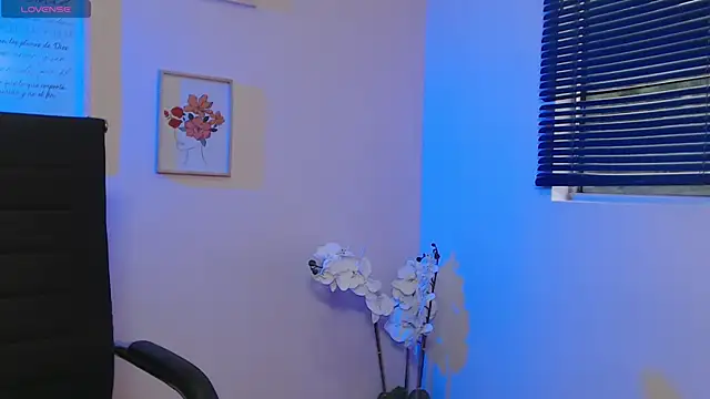 Snapshot of lucy_diiaz chatting on 01-03-25, 10:08 lucy diiaz online show from 01-03-25, 10:08