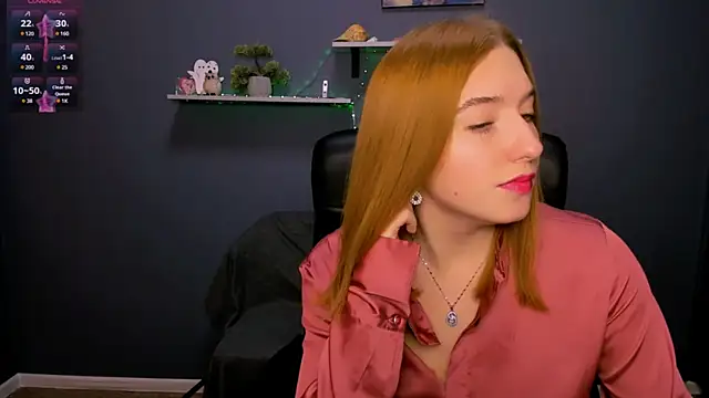 Snapshot of daisy_candy chatting on 12-10-24, 01:32 daisy candy online show from 12-10-24, 01:32