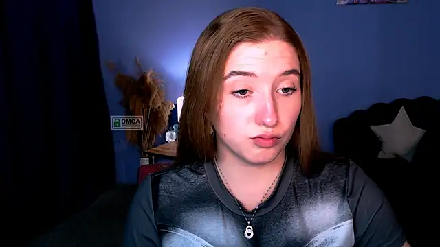 Snapshot of daisy_candy chatting on 12-25-24, 02:25 daisy candy online show from 12-25-24, 02:25