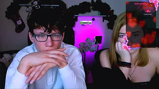 Snapshot of daisy_candy chatting on 01-10-25, 08:37 daisy candy online show from 01-10-25, 08:37