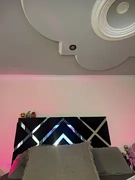 antonhella1 online show from 02-17-26, 06:58