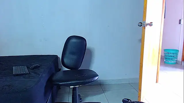 mikecoper 23 online show from 02-18-26, 02:24