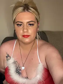 Blondiee3088 online show from 12-22-24, 07:21