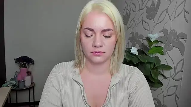 MariaSttone online show from 11-05-25, 09:48